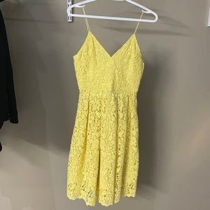 H&M lace dress